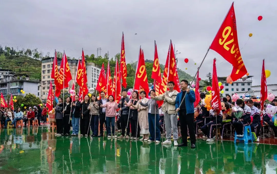 凝心聚力战中考,六月亮剑向未来——这场誓师大会,藏满城关少年的青春与热血! 第43张