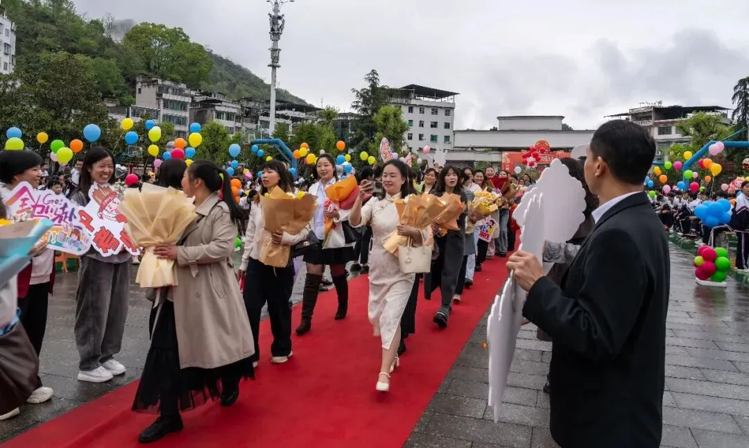 凝心聚力战中考,六月亮剑向未来——这场誓师大会,藏满城关少年的青春与热血! 第54张