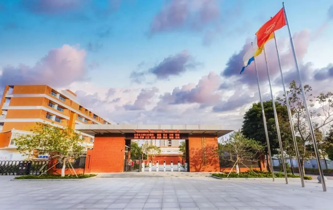 体育中考大捷 | 出鞘亮剑星火炽 冲锋问鼎壮志酬 第10张