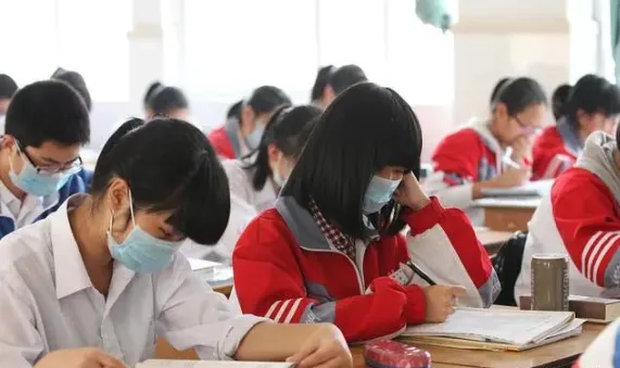 这4类高三生,高考成绩可能低于模拟考试分数,2021年考生需注意 第2张