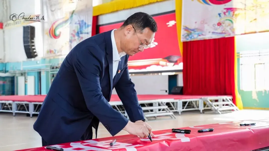 迎战中考,决胜未来——九年级中考出征仪式 第109张