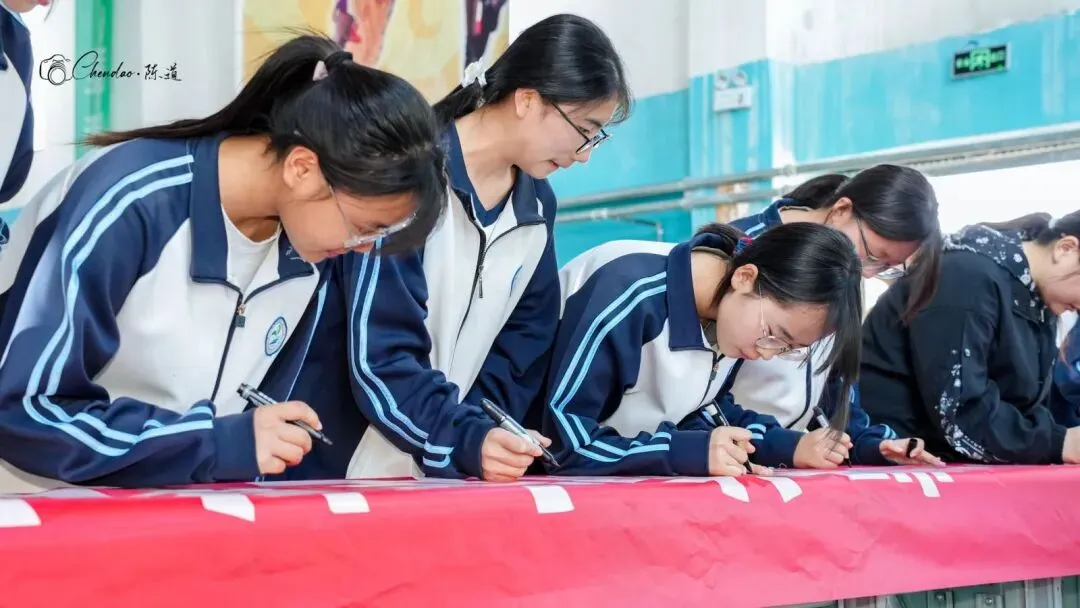 迎战中考,决胜未来——九年级中考出征仪式 第116张