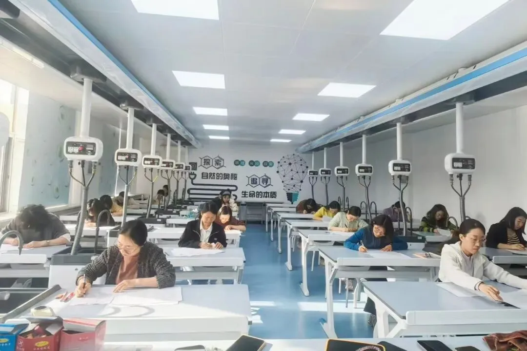 以考促研砺师能,真题实战促成长 | 我校第二届讲题大赛“真题体验”活动圆满落幕 第8张