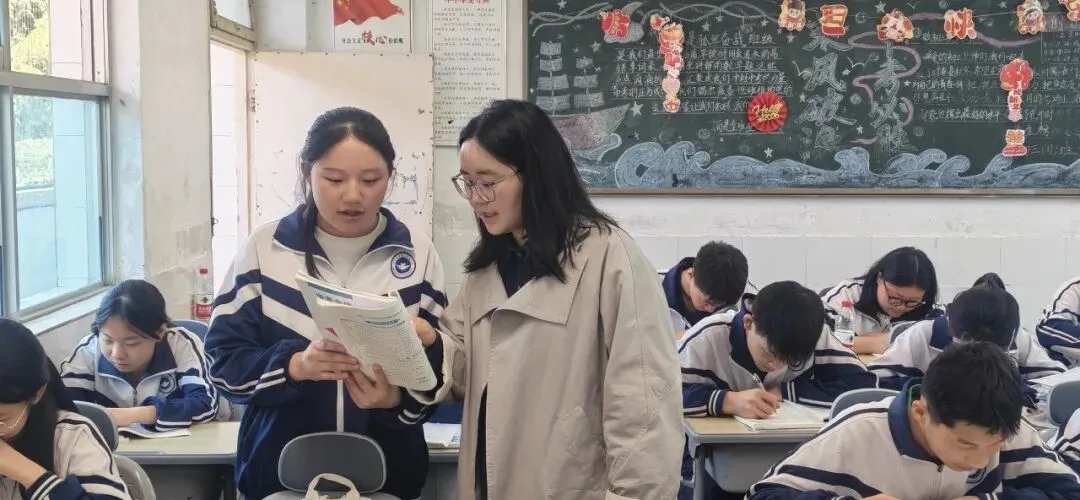 中考护航践初心,良师领航育新苗||朱琳老师:初心映教坛,护航向 第7张