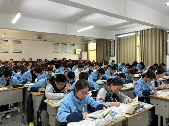 【成功益民 · 教研篇】精准施策备中考,科学研讨促提升—— 大丰区2026初中地理研讨会顺利举行 第7张