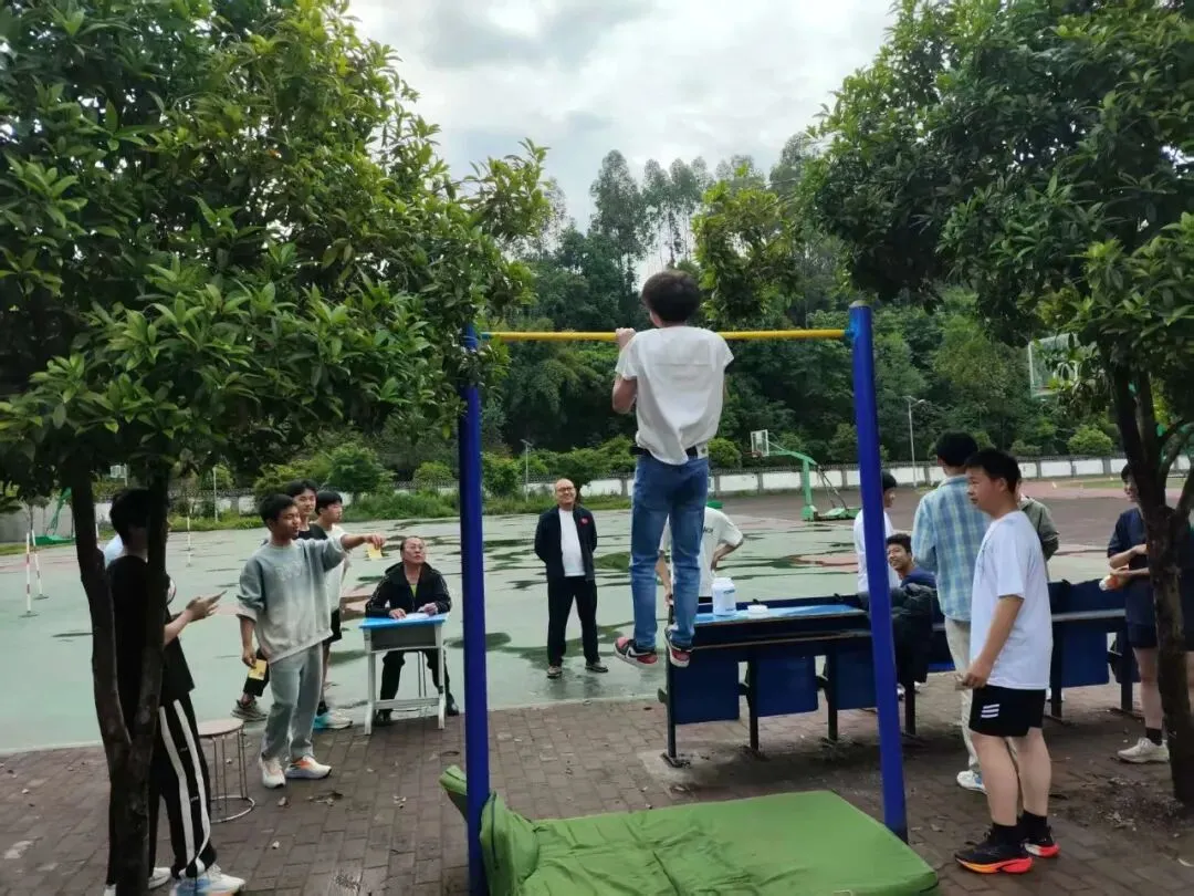 福禄中学体育中考圆满落幕,福禄学子顽强拼搏展青春风采 第15张