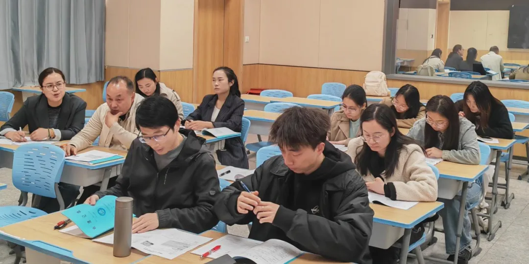 以督促教强课堂 以导提质备中考——记华师一附中数学、历史督学来我校交流指导活动 第5张 以督促教强课堂 以导提质备中考——记华师一附中数学、历史督学来我校交流指导活动 第5张