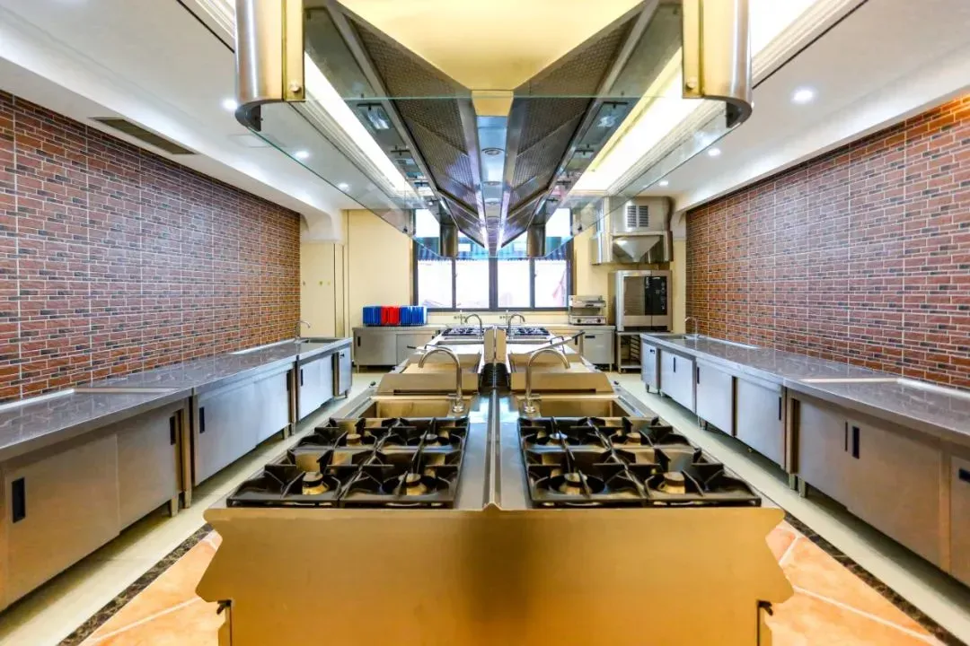 中考/高考没优势?别慌!临沂新东方职校给你一条新出路! 第31张