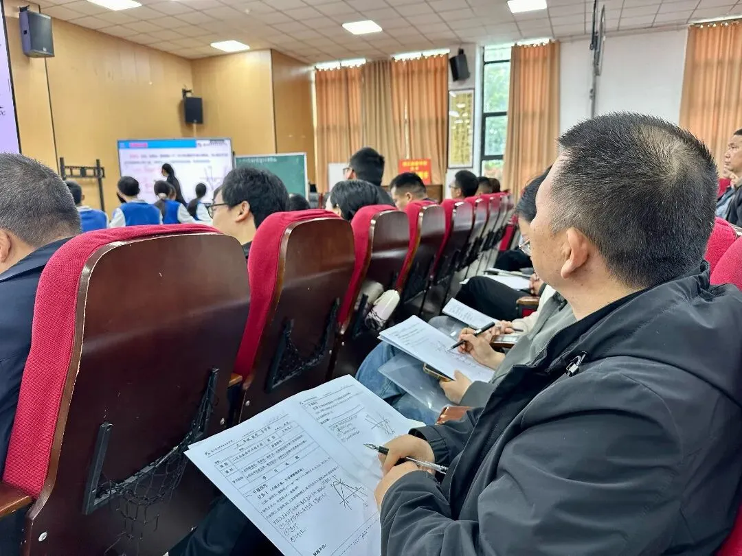 通江县这场备考培训会,为中考攻坚“把脉开方”! 第18张