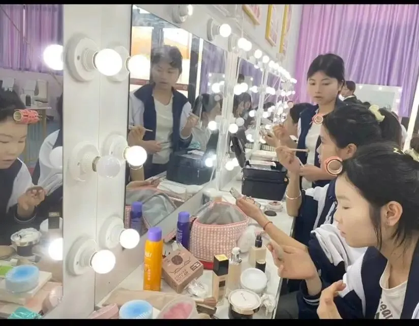 中考成绩3、400分≠人生设限!融城理工:从湖南中职到德国工匠,一条真正的逆袭通天路 第4张