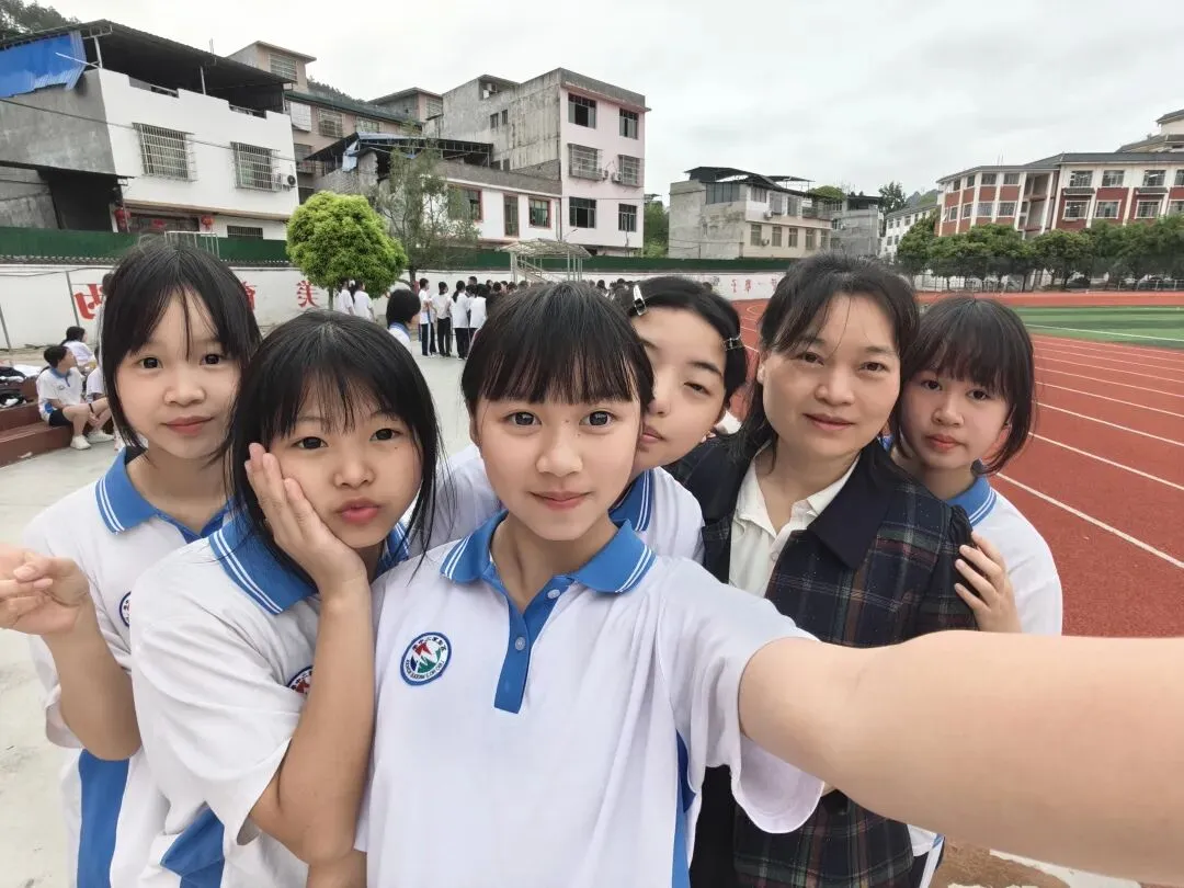 黔586:体育中考花絮 第10张