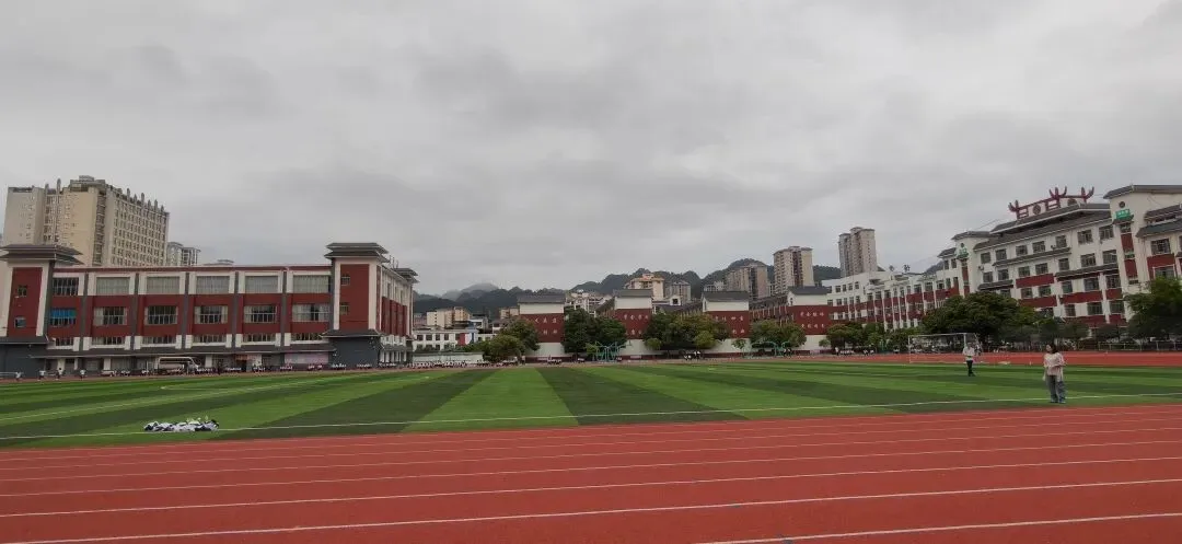 黔586:体育中考花絮 第17张