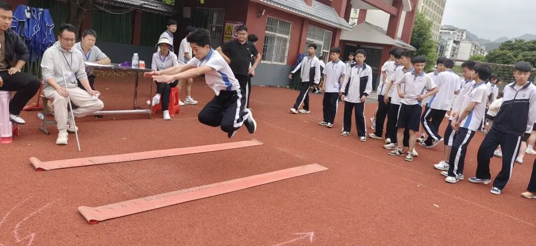 黔586:体育中考花絮 第25张