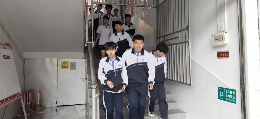 黔586:体育中考花絮 第29张