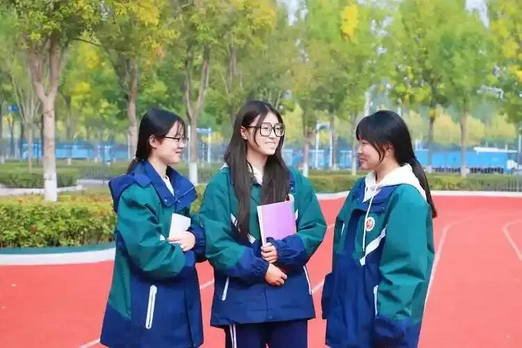 中考失利进中职,先抓升学还是先学技能?顺序错毁三年 第1张