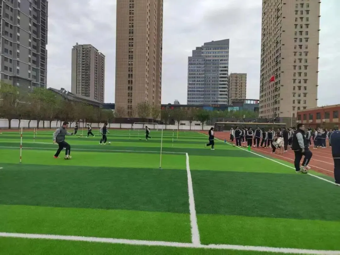 以练为战,冲刺中考——济宁市第十三中学红星校区初四体育模拟测试顺利开展 第5张