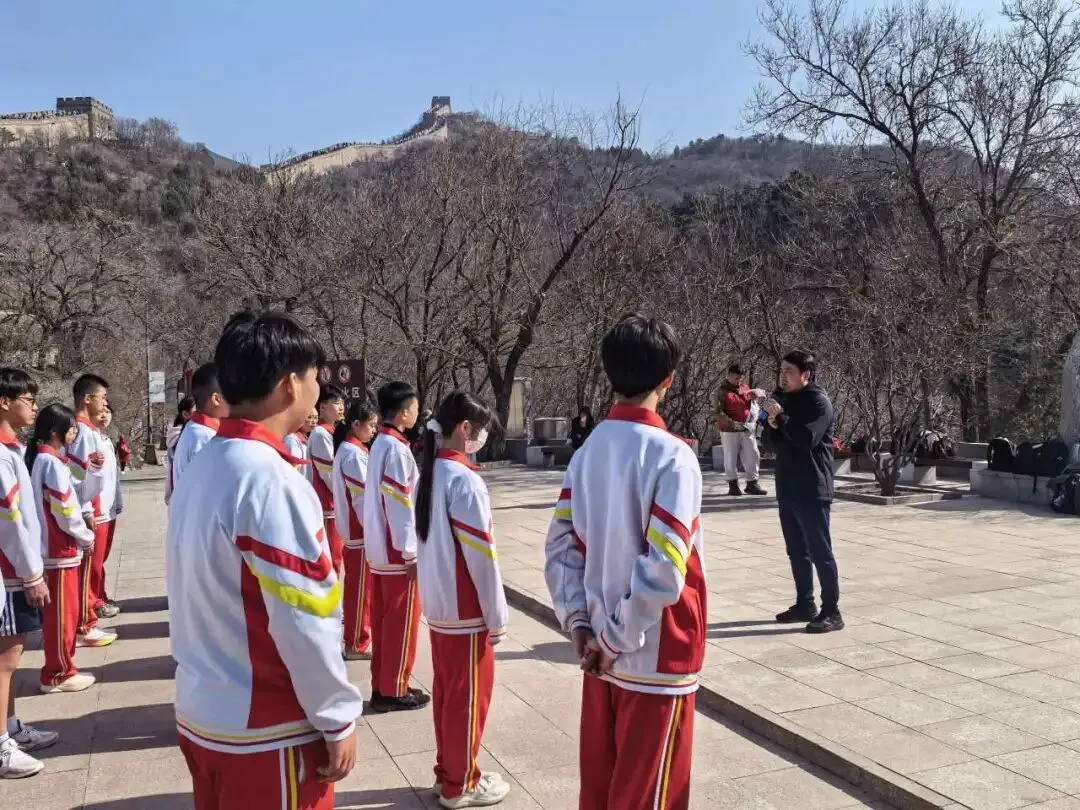 登万里长城,砺少年锋芒!初三学子中考百日誓师高燃落幕 第8张