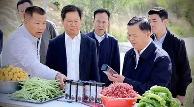 2022年海南州中考招生补录公告 第1张