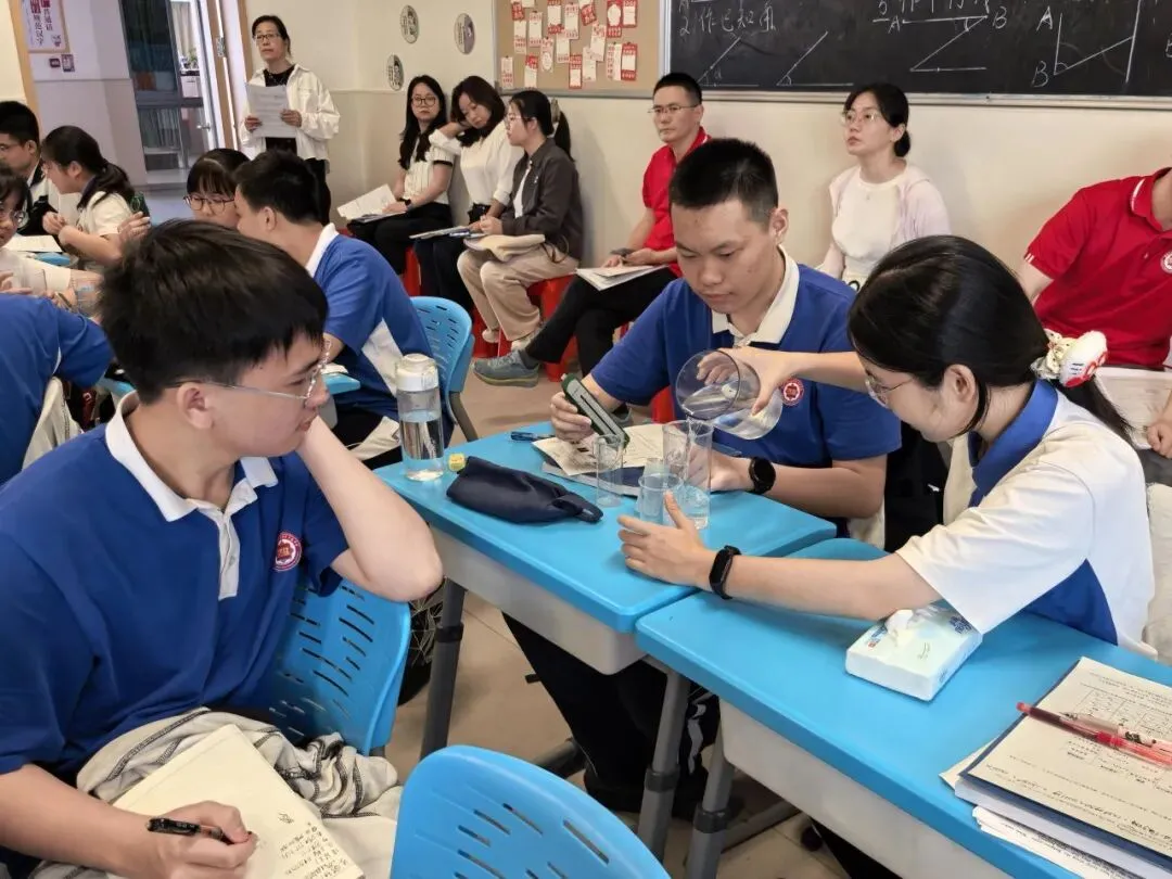 中考复习如何“提质”?坪山区教科院到我校把脉课堂,共研备考策略 第21张