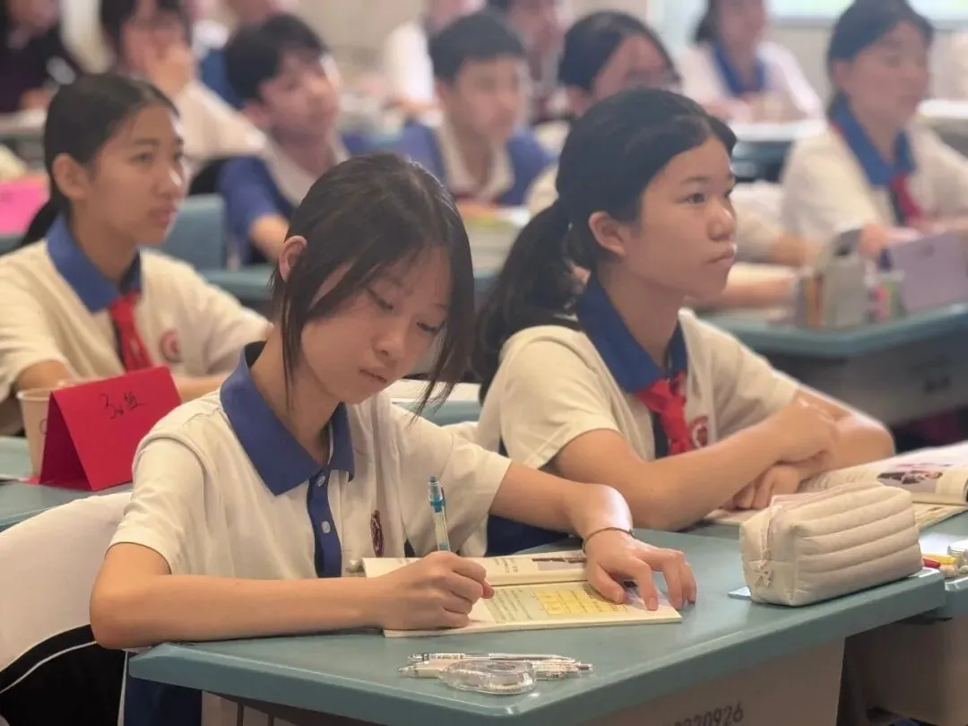 中考复习如何“提质”?坪山区教科院到我校把脉课堂,共研备考策略 第31张