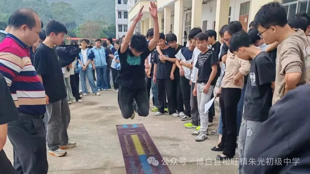 实力狂飙!朱光中学 2026 届中考体育考试拿下 92人 满分,近三倍增长! 第10张