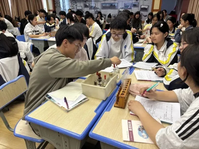 【善美泗中】长兴县初三科学中考复习暨课堂教学规范年交流研讨活动在泗安中学顺利开展 第23张