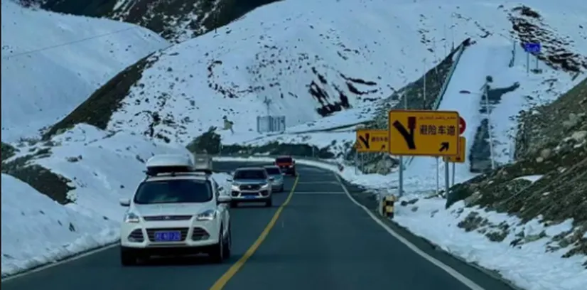 2026年地理中考热点(44)独库公路冬季封闭 第1张