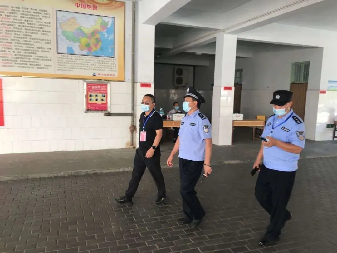 【护航中考】登封公安再出发 第9张