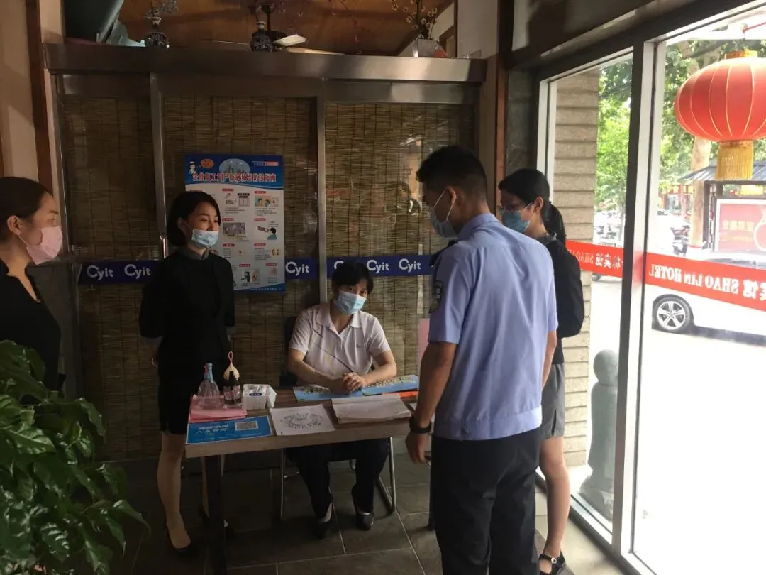 【护航中考】登封公安再出发 第12张