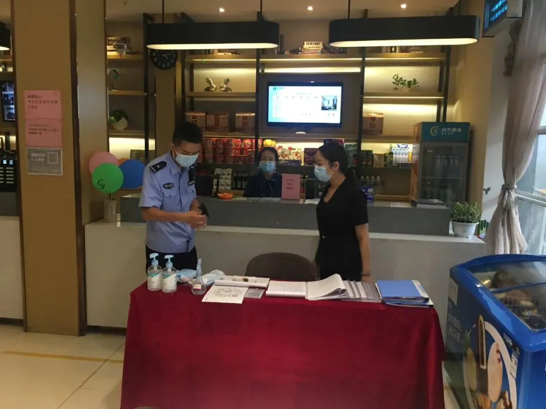 【护航中考】登封公安再出发 第13张