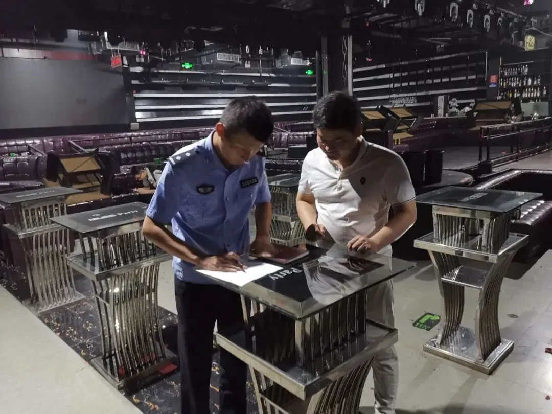 【护航中考】登封公安再出发 第16张