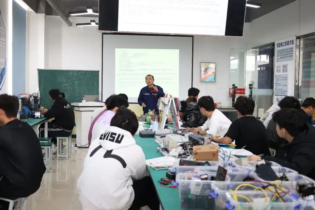 中考在即,成绩太差怎么办?提前布局,择校不慌张 第4张 中考在即,成绩太差怎么办?提前布局,择校不慌张 第4张