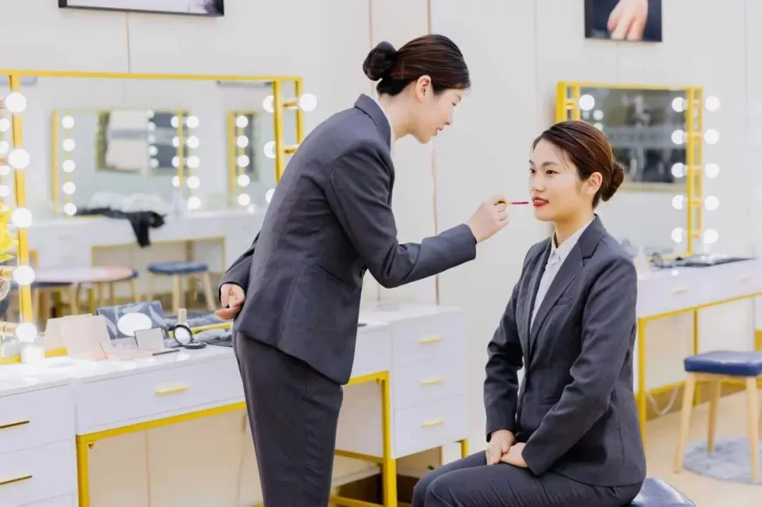 【家长必看】别等到中考结束后,再匆匆忙忙为孩子找学校啦! 第7张