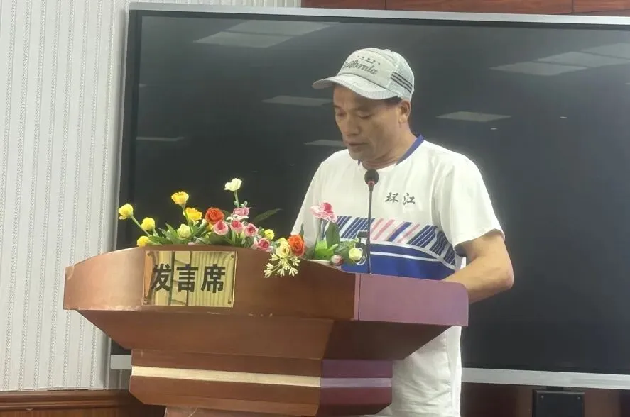 县局统筹把脉定向,三中聚力冲刺中考——环江县教育局领导莅临环江三中指导2026年春季备考培优工作 第17张