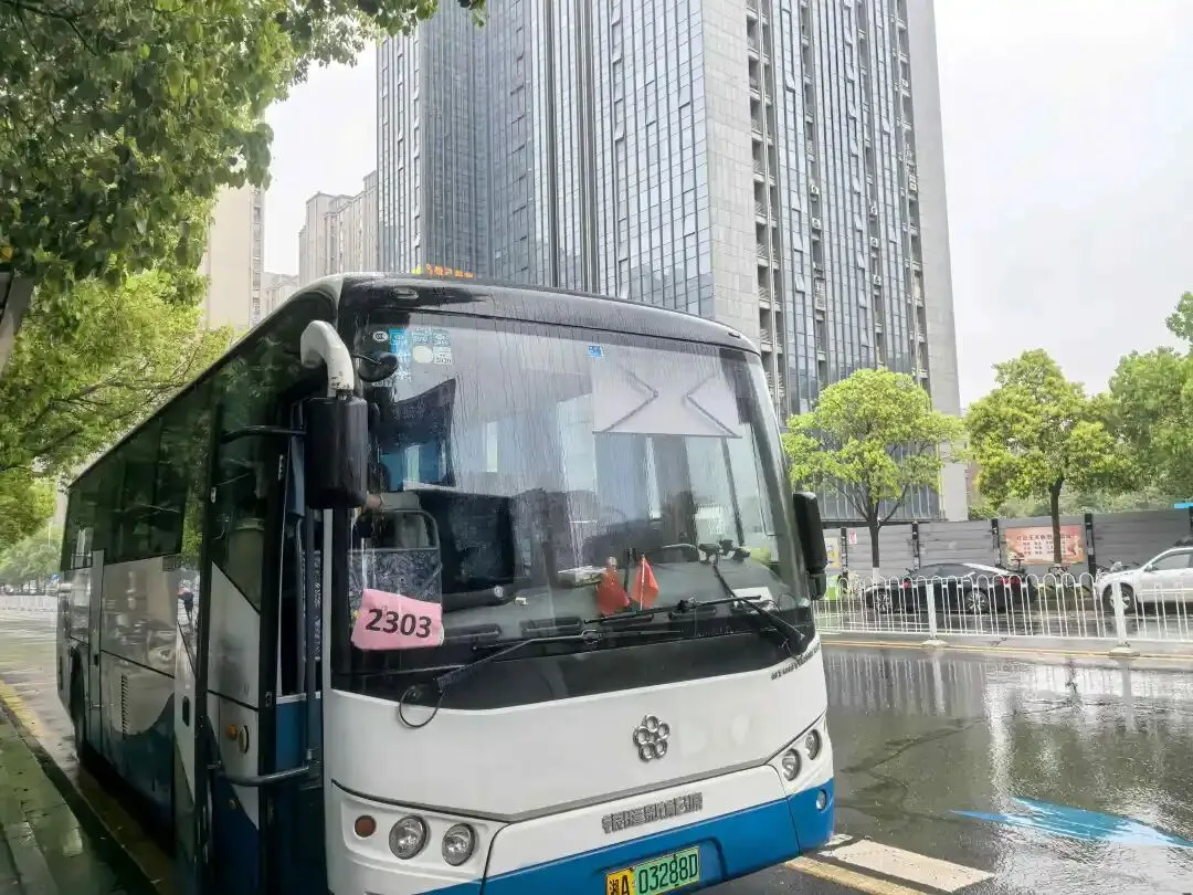 “真是拼了!” 长沙体育中考首日现场直击!!有人庆幸有人遗憾 第5张