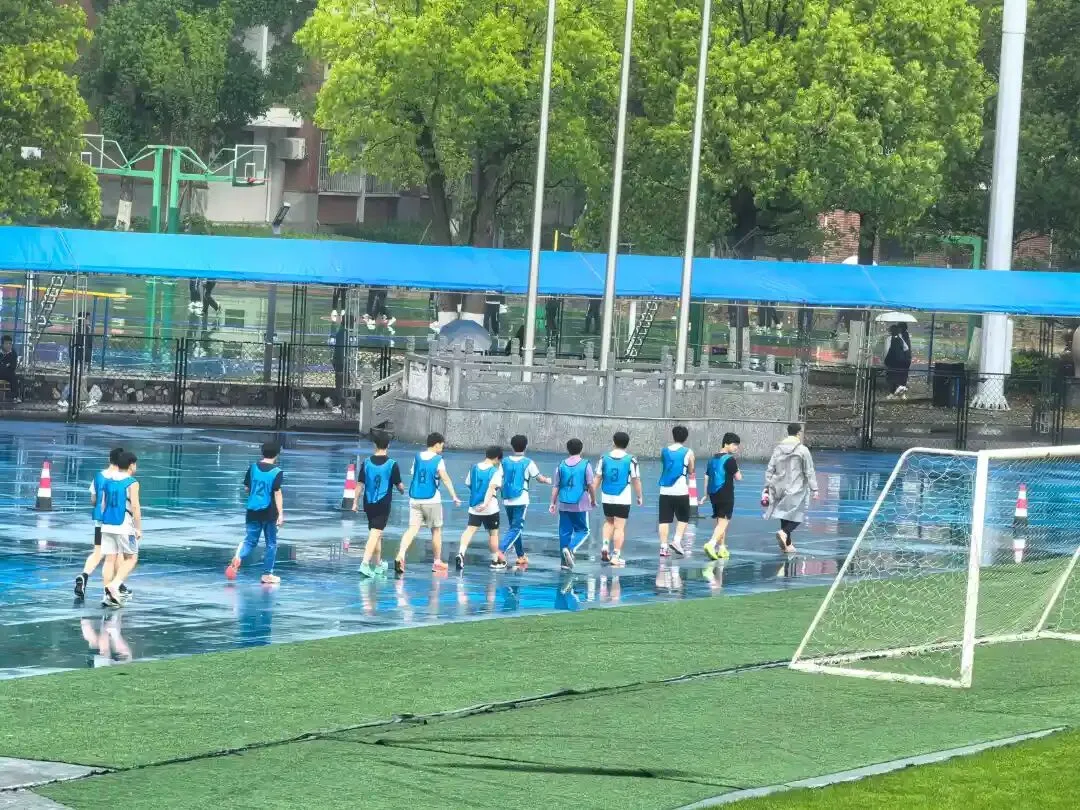 “真是拼了!” 长沙体育中考首日现场直击!!有人庆幸有人遗憾 第11张