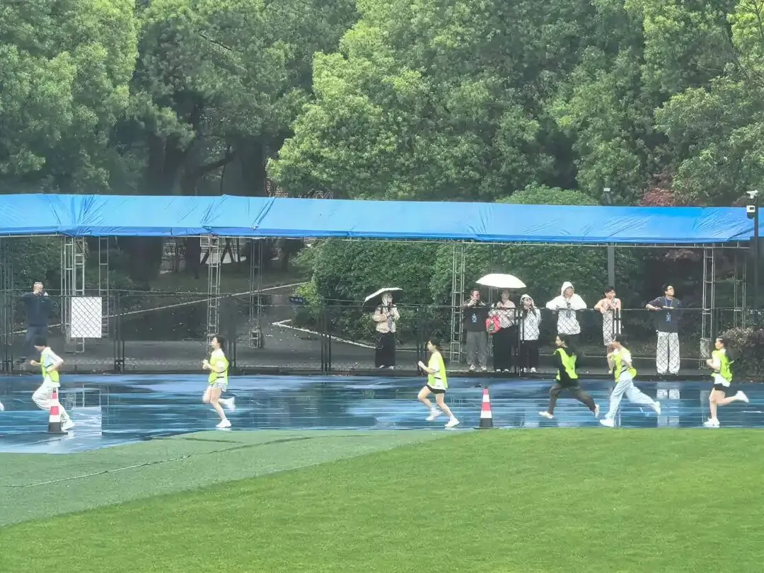 “真是拼了!” 长沙体育中考首日现场直击!!有人庆幸有人遗憾 第22张