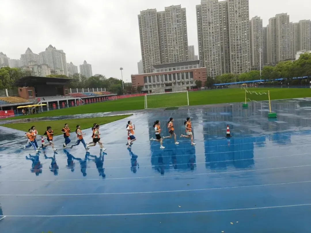 “真是拼了!” 长沙体育中考首日现场直击!!有人庆幸有人遗憾 第38张