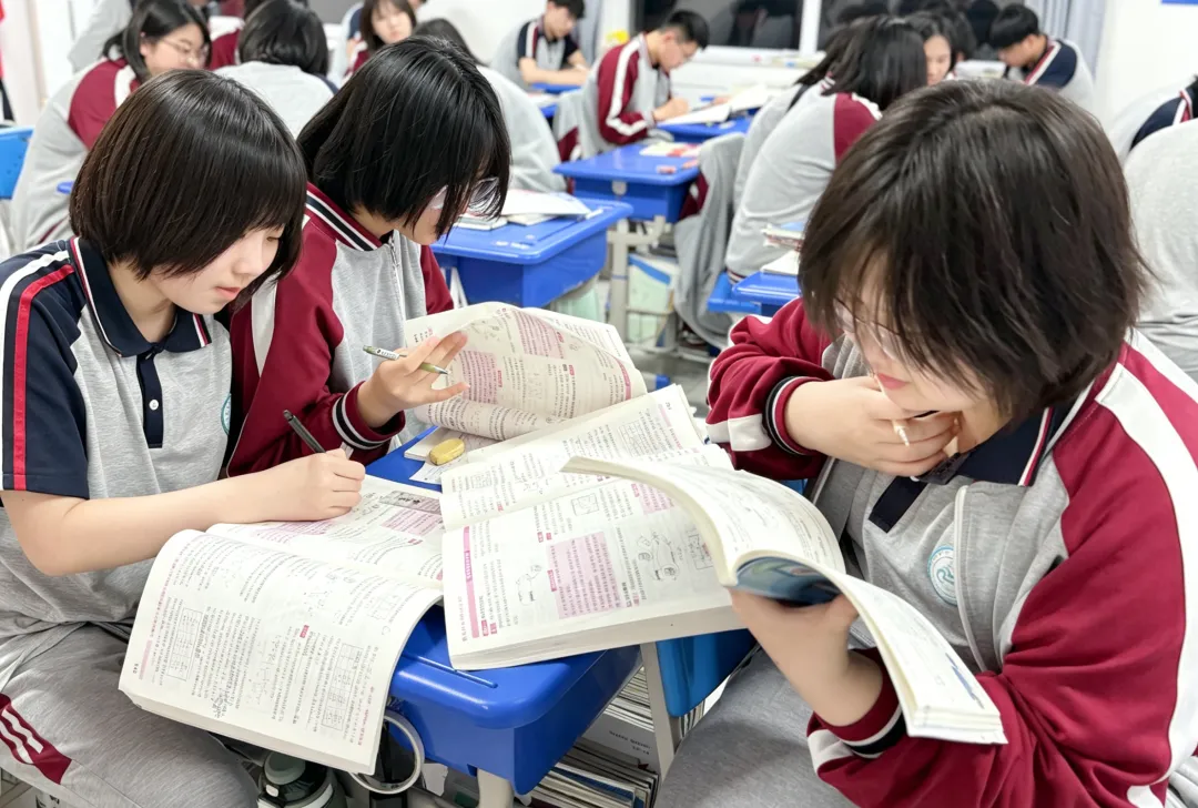 中考倒计时67天|夜灯为证,少年逐梦,不负前行 第35张 中考倒计时67天|夜灯为证,少年逐梦,不负前行 第35张