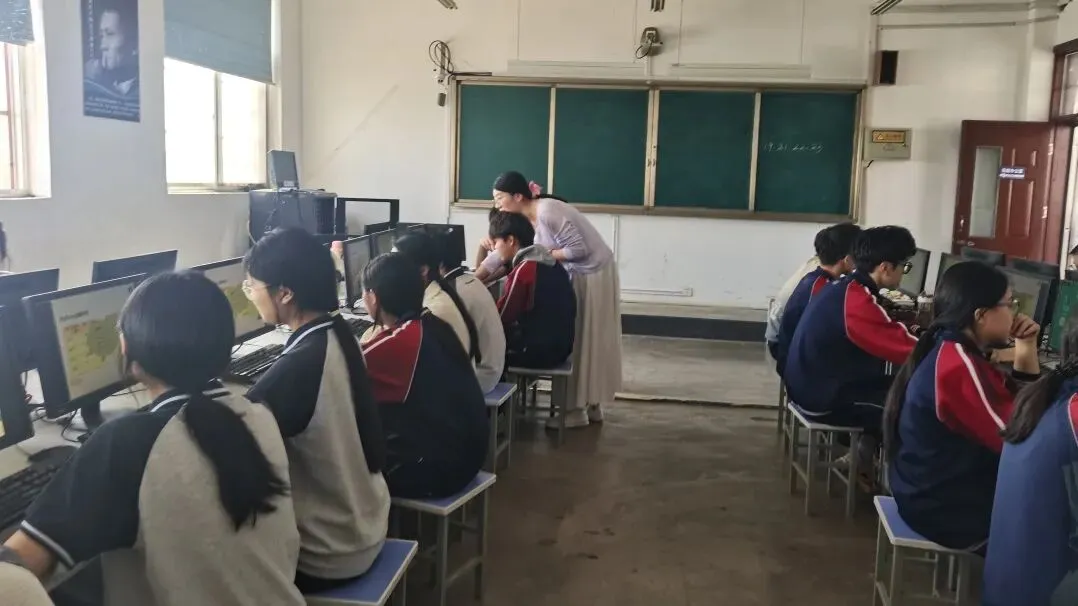 【桃花源 教育教学】同课异构研中考 信息教研共成长 第3张