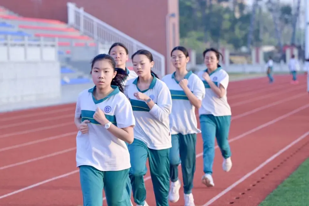 热血逐梦 不负韶华|白云龙外初三体育中考圆满收官! 第22张 热血逐梦 不负韶华|白云龙外初三体育中考圆满收官! 第22张