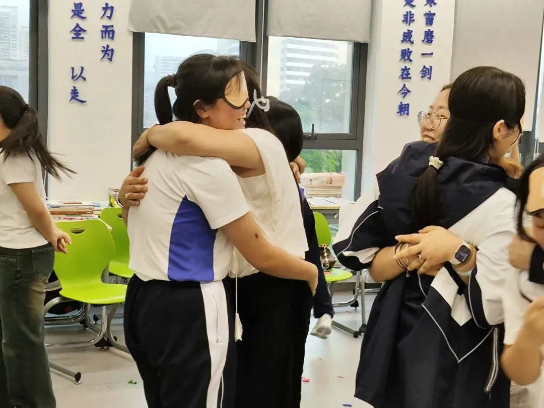 同心筑梦,冲刺中考|4月15日下午,映山红心理咨询为华朗学校初三学子开展亲子心理团辅 第5张