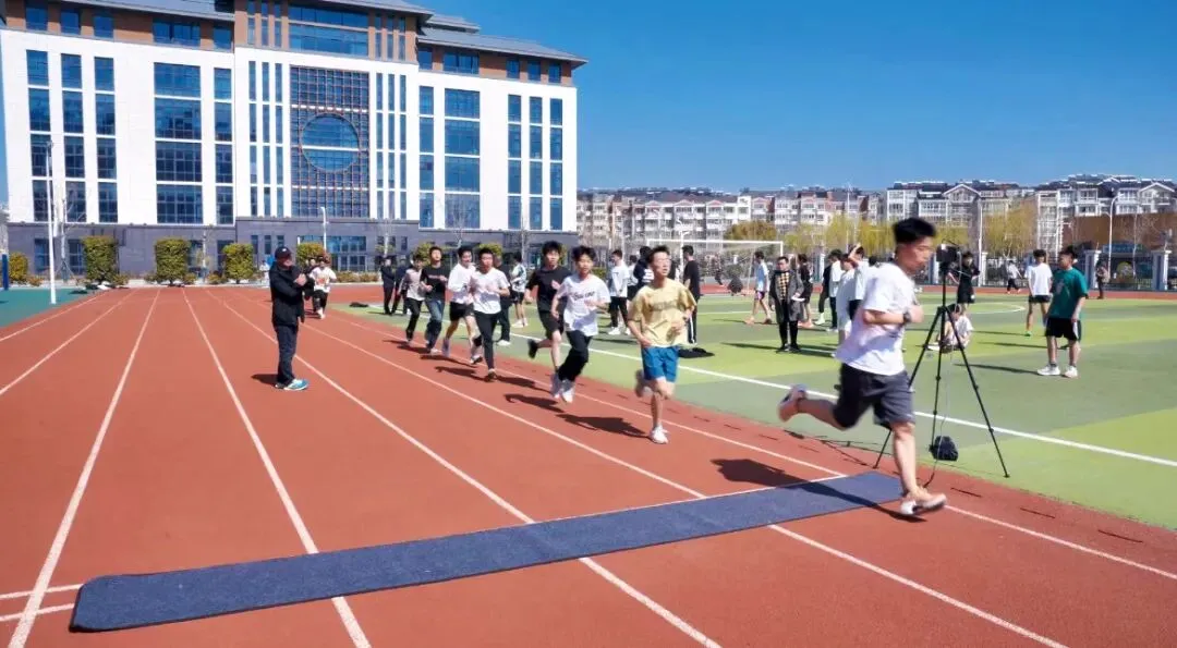 别一边漠视体育,一边喊体育中考太难 第1张