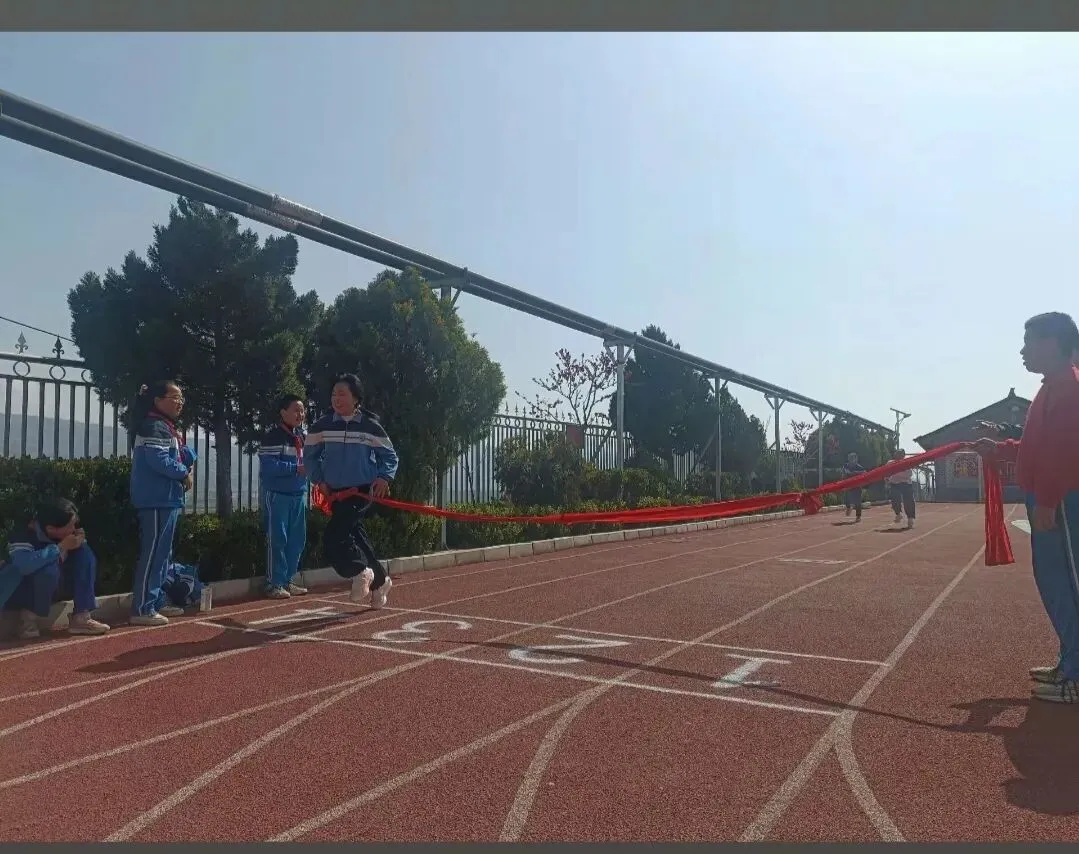 中考体育倒计时26届中考生一定要知道的技巧 第1张