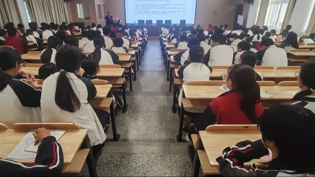 【备考策略】强体魄,稳心态,赴中考——平潭翰英中学开展中考体育考前专项指导活动 第4张