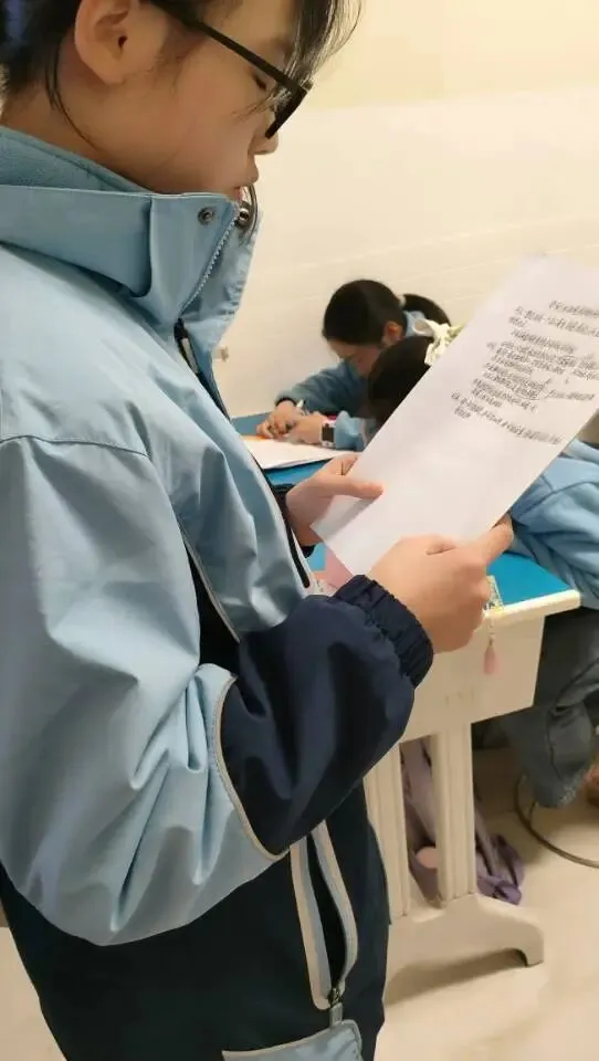 长沙雨花区近五年小升初毕业考作文真题+审题立意+素材+范文(琳达老师学生作品+点评) 第14张