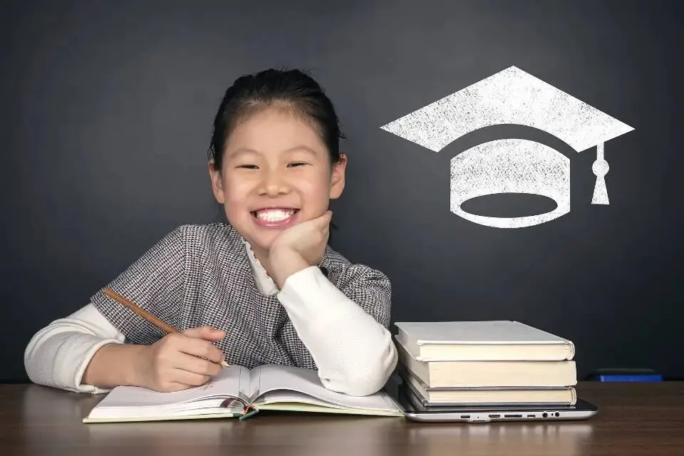 中考常考英语短语固定搭配都给你配齐了,赶紧收藏(附例句) 第1张