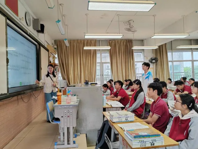 聚焦中考探良策 校际携手话高效——南宁市第二十六中学骨干教师交流团来桂林中学研修交流 第24张