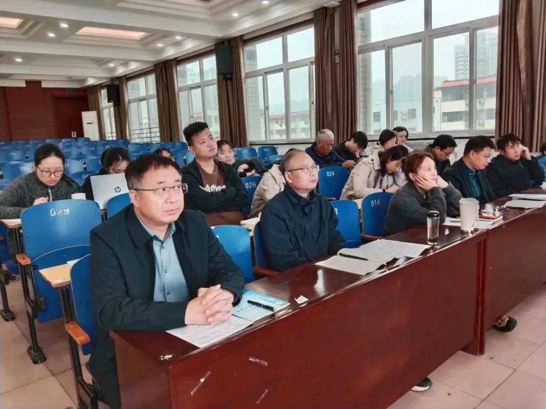 聚焦情境·深研真题·赋能教学 ——郑州市二七区京广实验中学第38届课堂教学学术月之情境化中招研究报告会纪实 第24张