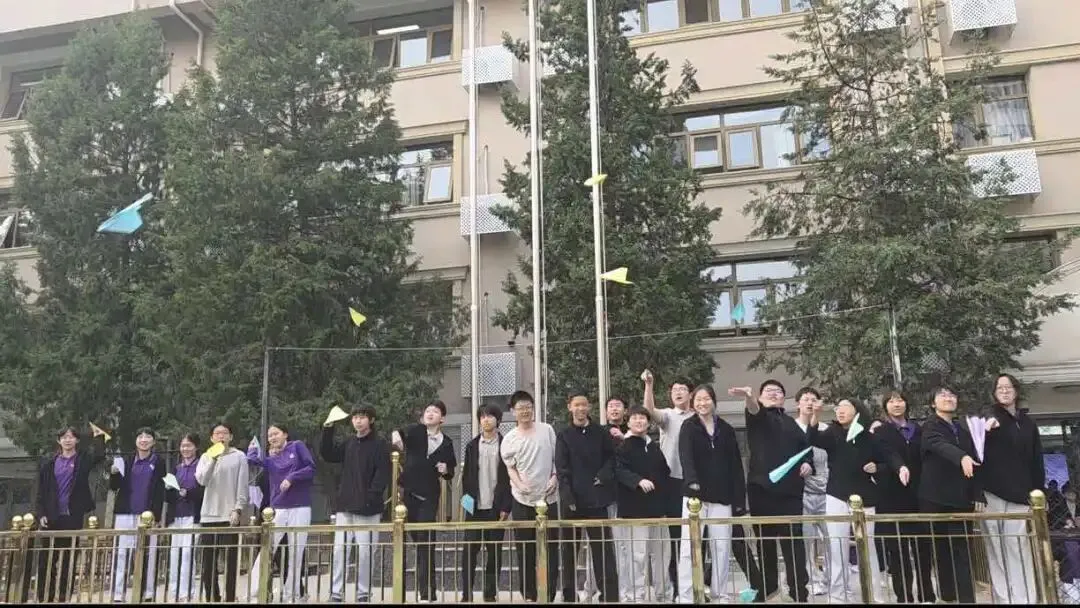 纸翼逐梦中考 ——初三学生表彰暨一模冲刺动员大会 第48张